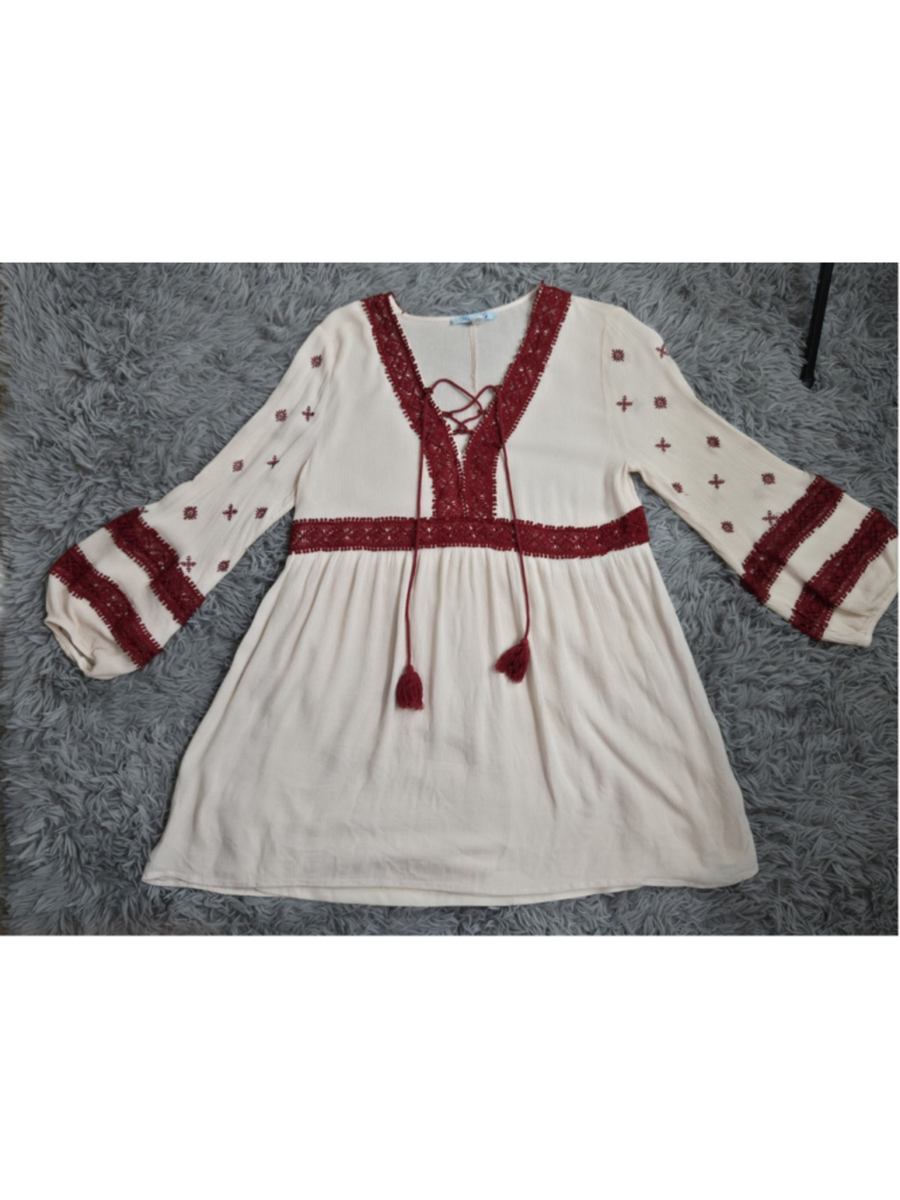 She + Sky Boho Tunic Top Medium Cream Maroon Embroidered Lace Babydoll Festival